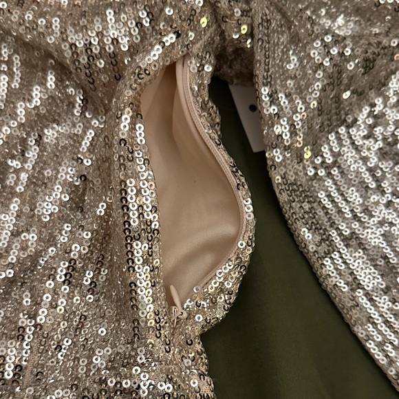 Silver Sequin Long Sleeve Dress - Picture 10 of 16